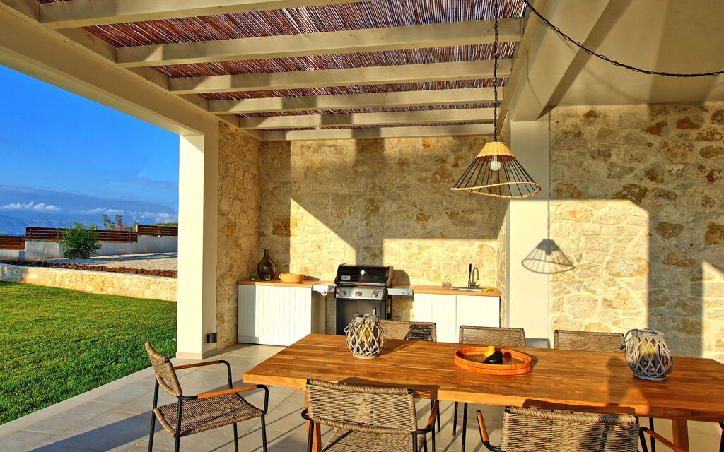 Villa Acropolitana: Building Exterior, Outdoor