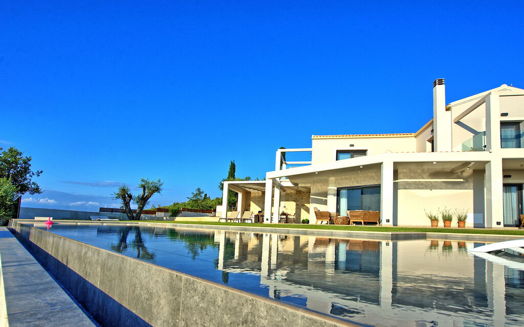Villa Acropolitana: Building Exterior, Garden, Outdoor, Pool
