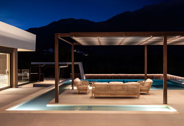Villa El: Altan / terrasse / gårdhave, pool