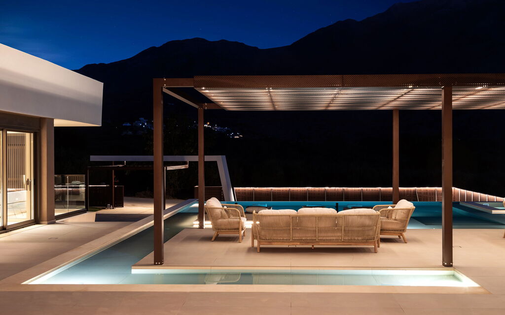 Villa El: Балкон / Терраса / Патио, бассейн