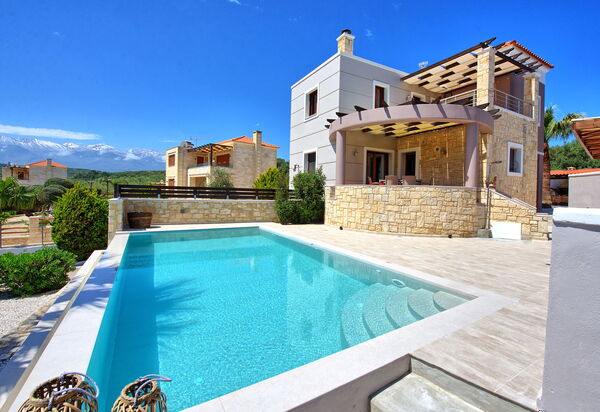 Villa Kostantina: бассейн, Открытый, Экстерьеры