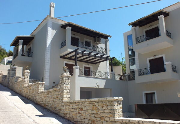 Villa Angie: Exteriör, Utomhus