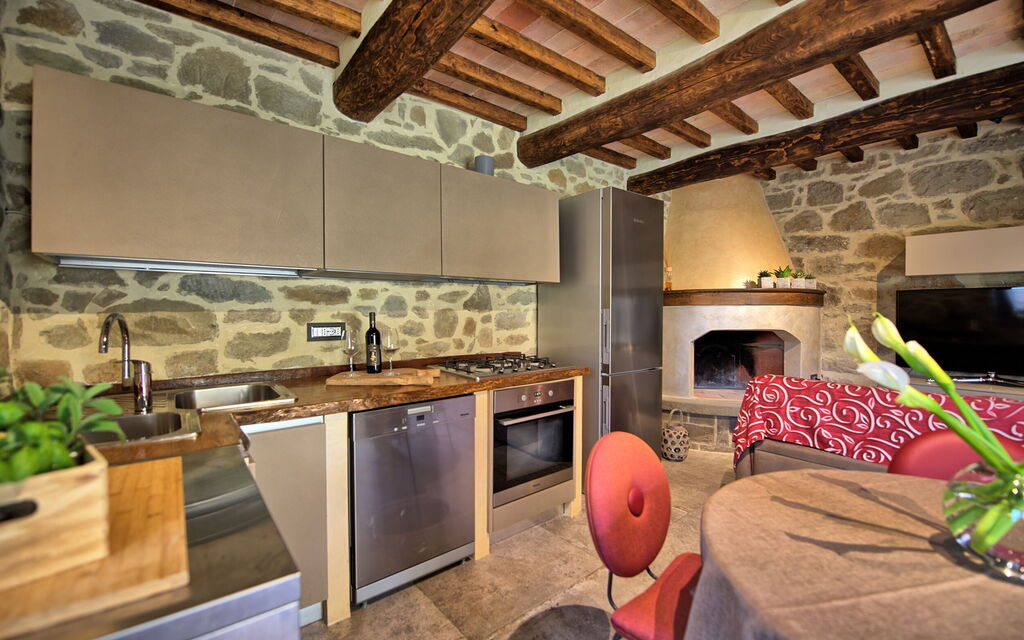 Villa Mulino: Dining Room, Kitchen, Living Room