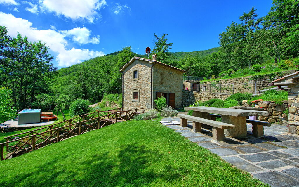 Villa Mulino: Building Exterior, Garden, Outdoor