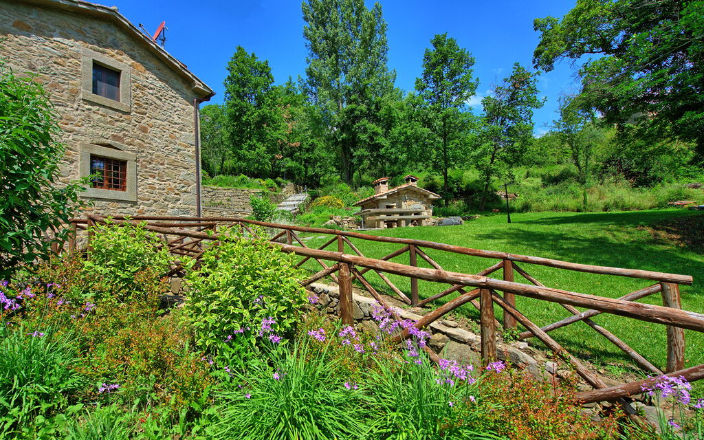 Villa Mulino: Building Exterior, Garden, Outdoor