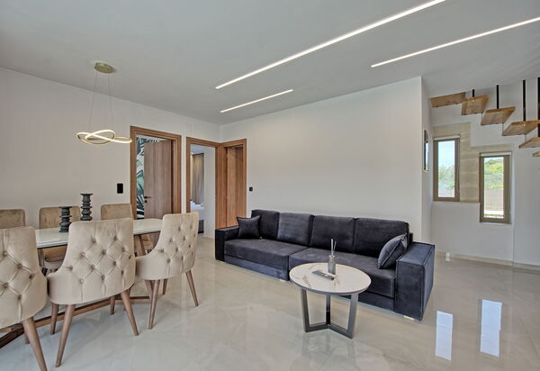 Villa Silentium Evilia: Living Room