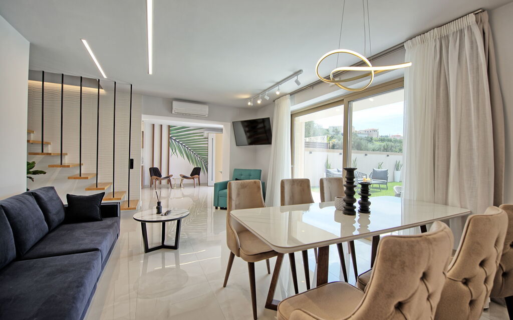 Villa Silentium Evilia: Frokostlokale, Stue