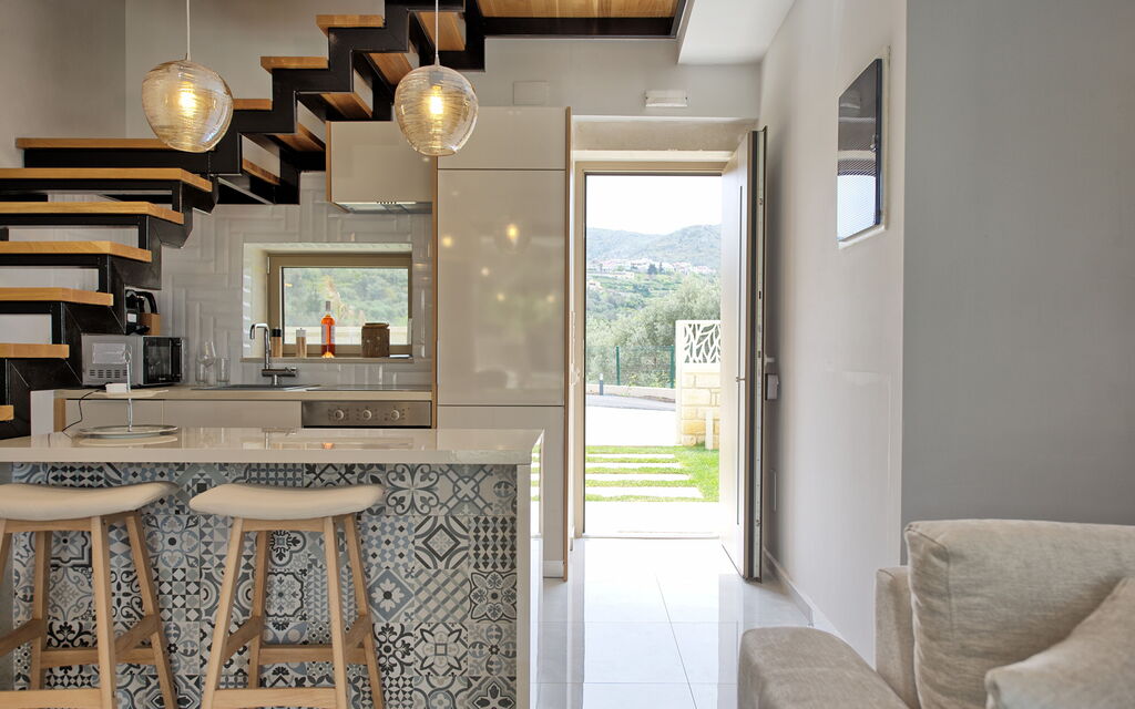 Villa Silentium Olia: Dining Room, Kitchen, Living Room