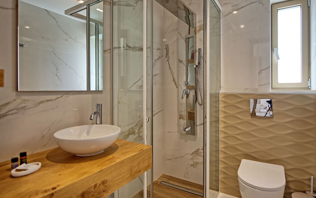 Villa Silentium Olia: Bathroom