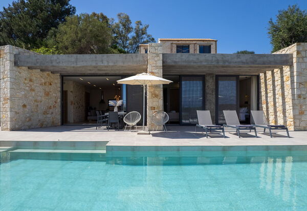 Villa Otter: Building Exterior, Outdoor, Pool