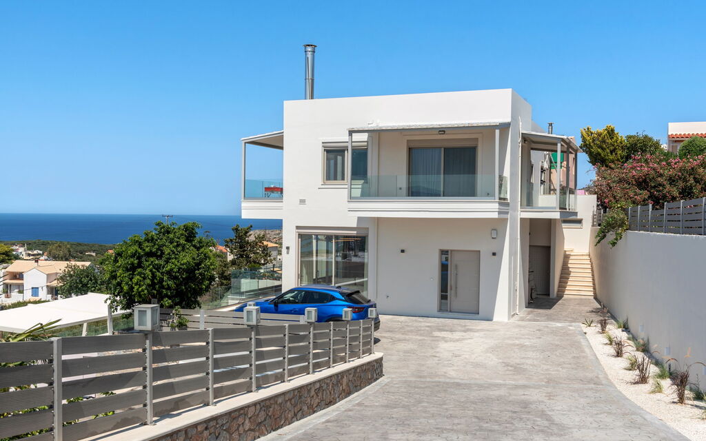 Seaview Lux: all'aperto, Entrata Principale, Esterni