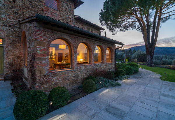 Villa Bellostare: Außen, Draussen