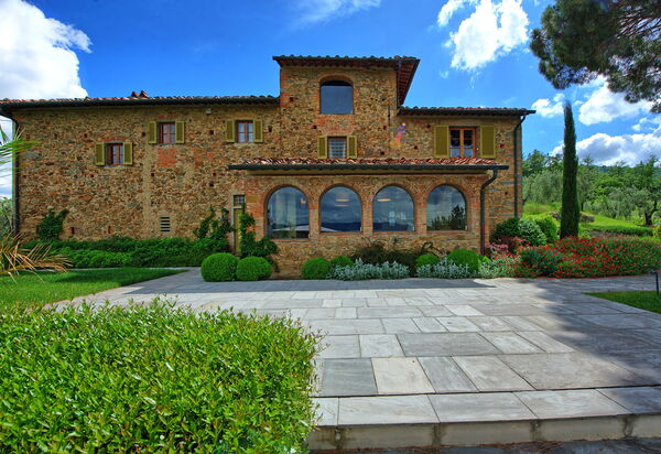 Villa Bellostare: Draussen, Garten