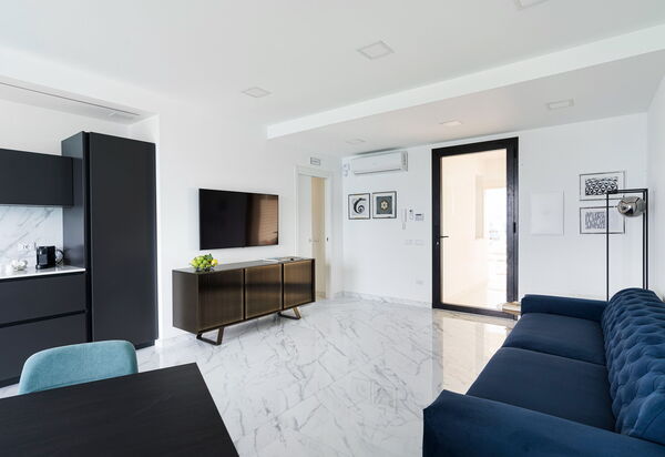 Villa Hermes: Küche, Wohnzimmer