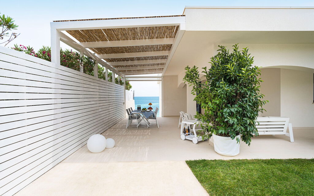 Villa Hermes: Building Exterior, Outdoor, Pool