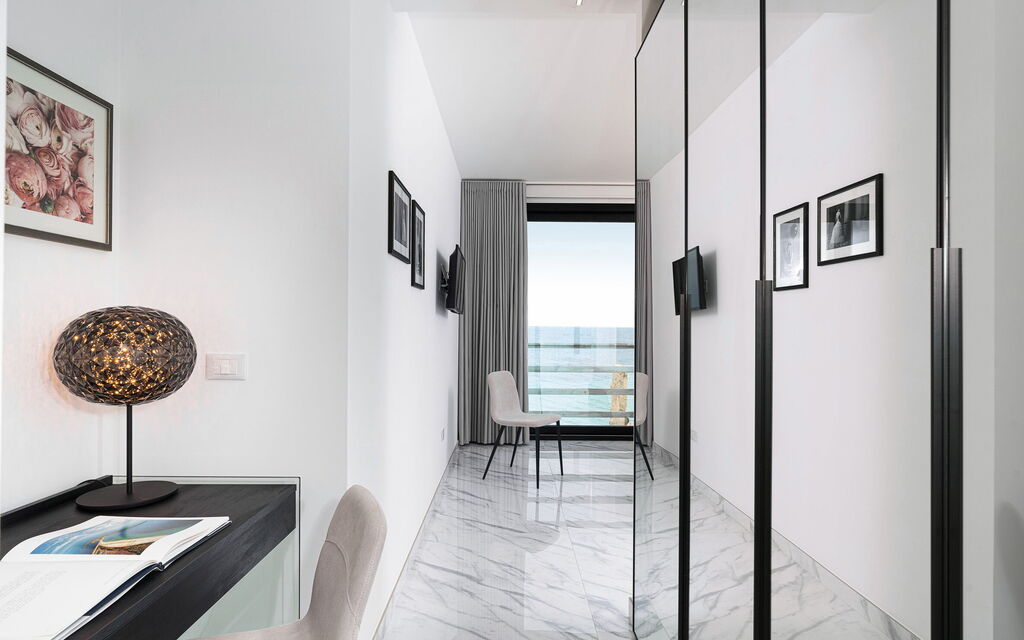 Villa Hermes: Room Detail