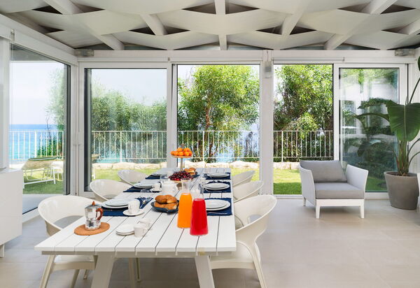 Stella Maris: Ansichten, Esszimmer