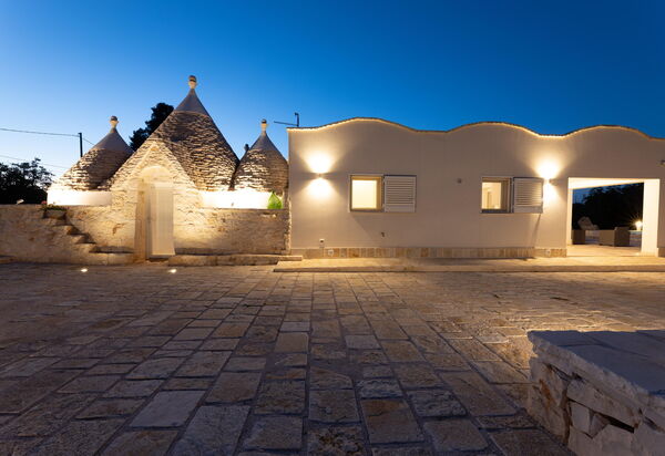 Trullo Adea: Außen, Draussen