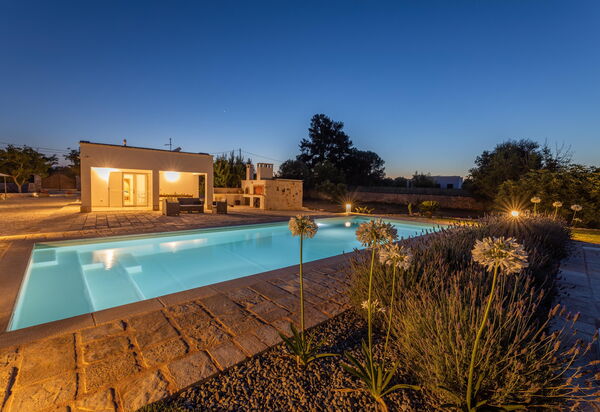 Trullo Adea: Außen, Draussen, Schwimmbad