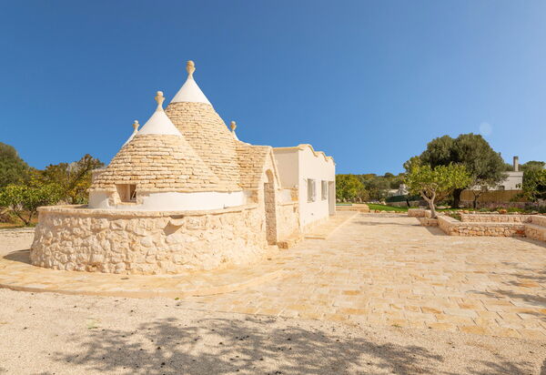 Trullo Adea: Außen, Draussen