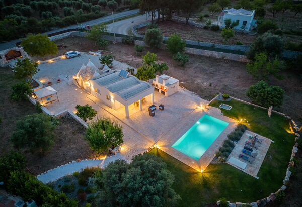 Trullo Adea: Ansichten, Schwimmbad