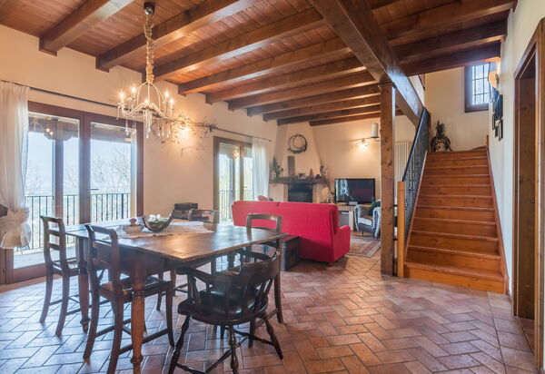 La Nocciola: Esszimmer, Wohnzimmer