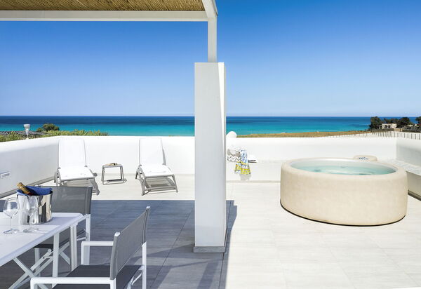 Villa San Lorenzo Timo: Ansichten, Außen, Draussen, Whirlpool