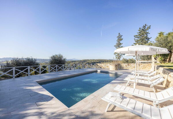 Santo Stefano: Schwimmbad