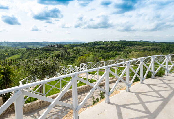 Santo Stefano: Ansichten, Draussen, Garten