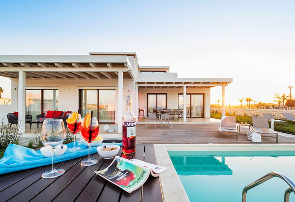 Villa San Lorenzo Ulivo: Außen, Draussen, Schwimmbad