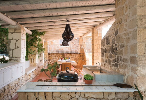 Villa Madda: Draussen