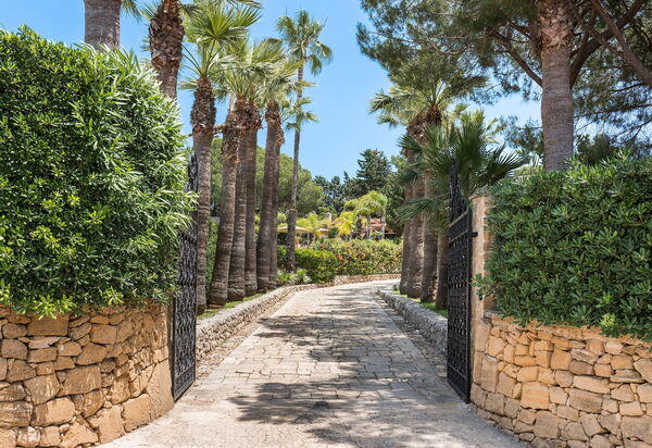 Villa Madda: Draussen