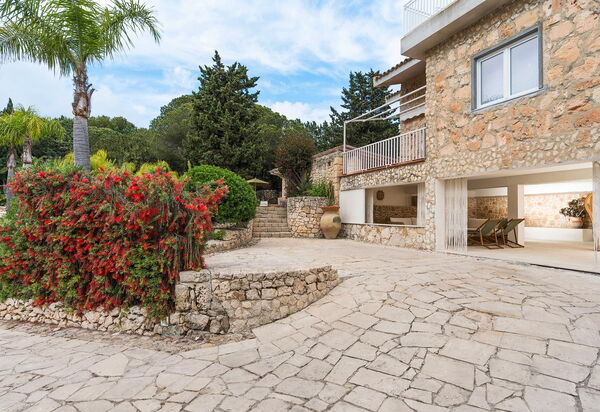 Villa Madda: Draussen