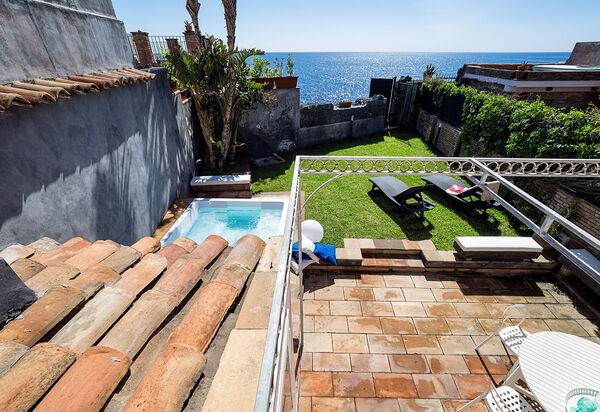 Casa Tecla: Garten, Schwimmbad