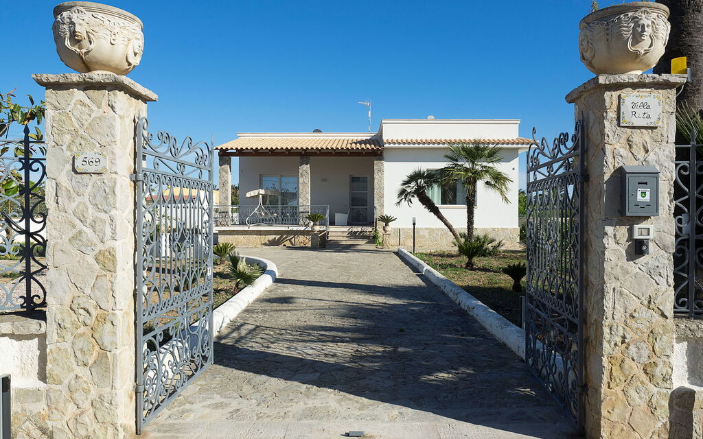 Villa Rita: Huvudentré