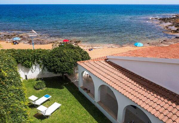 Brezza Marina: Ansichten, Garten