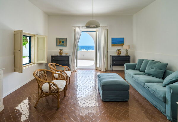 Brezza Marina: Wohnzimmer