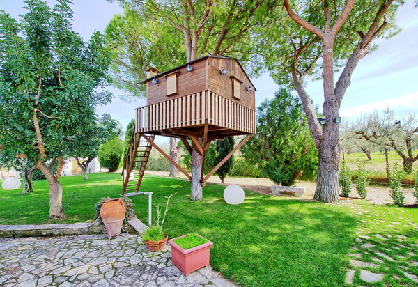 Villa Tagliaferri: Garten, Sommer