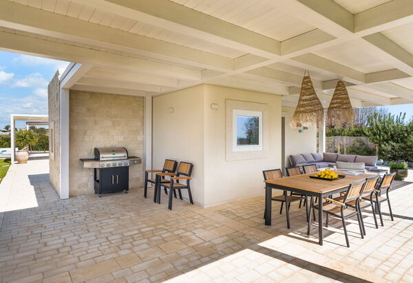 Villa Azulea: Balkon / Terrasse / Patio