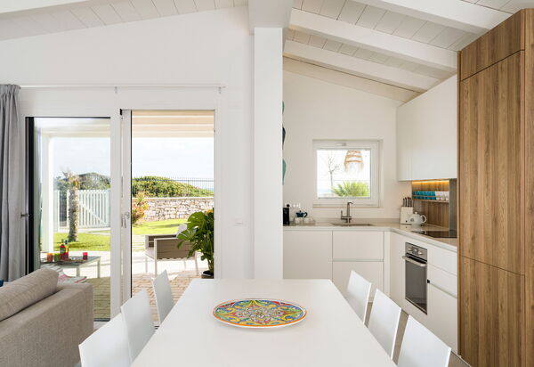 Villa Azulea: Küche, Wohnzimmer