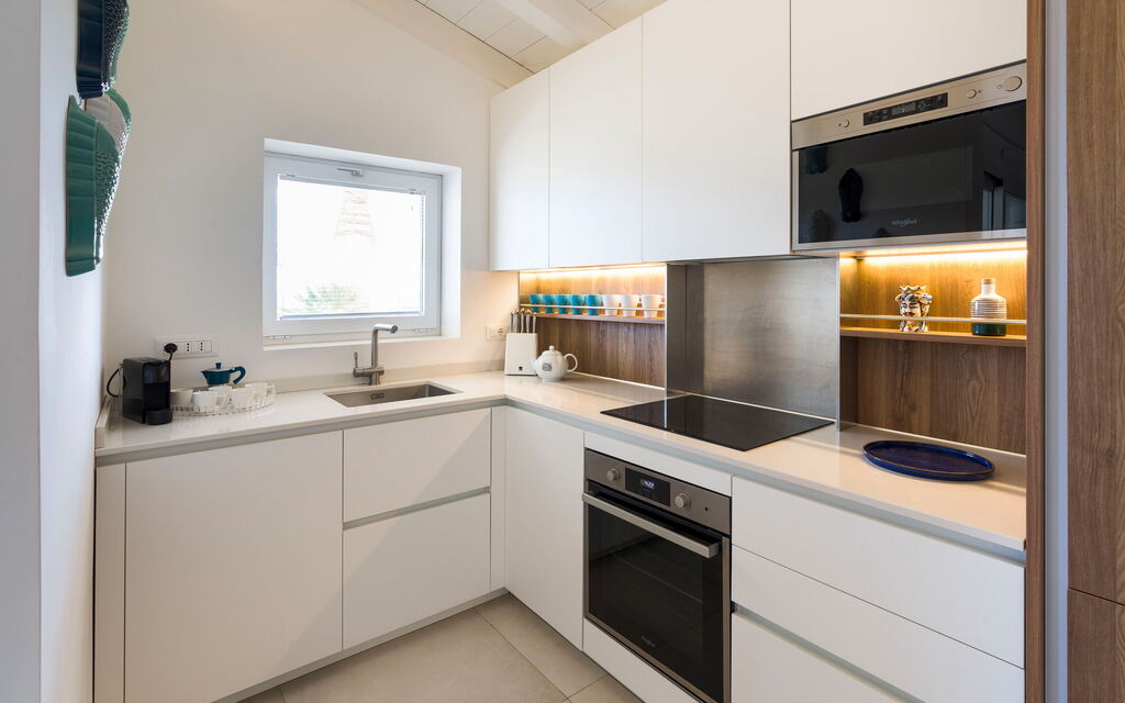 Villa Azulea: Kitchen, Living Room