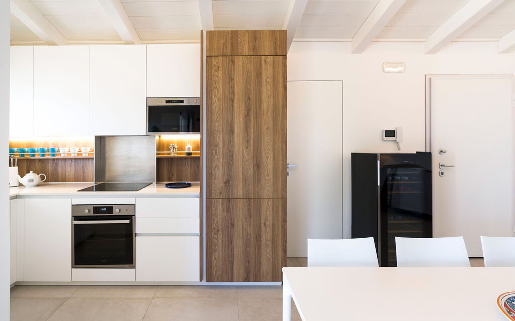 Villa Azulea: Kitchen, Living Room