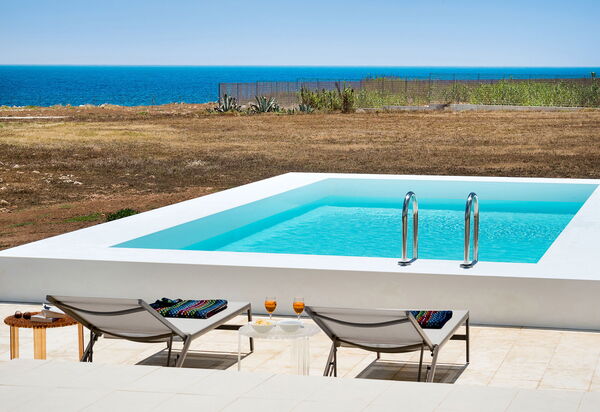 Villa Capo Passero: Ansichten, Außen, Draussen, Schwimmbad