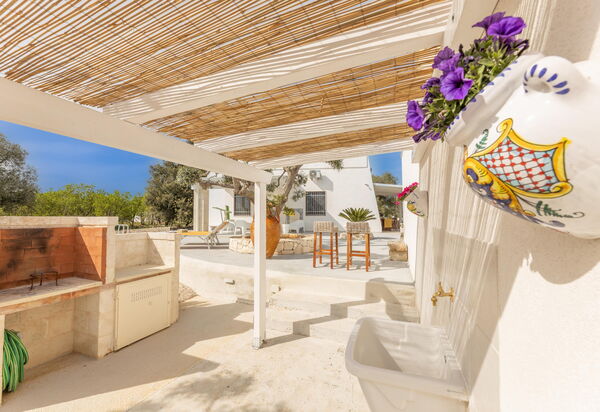 Villa Narkive: Außen, Balkon / Terrasse / Patio, Draussen