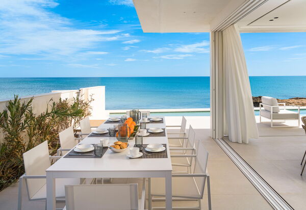 Bedda Matri: Balkon / terras / patio, Buitenkanten, Buitenshuis, Eten, Keer bekeken, zwembad