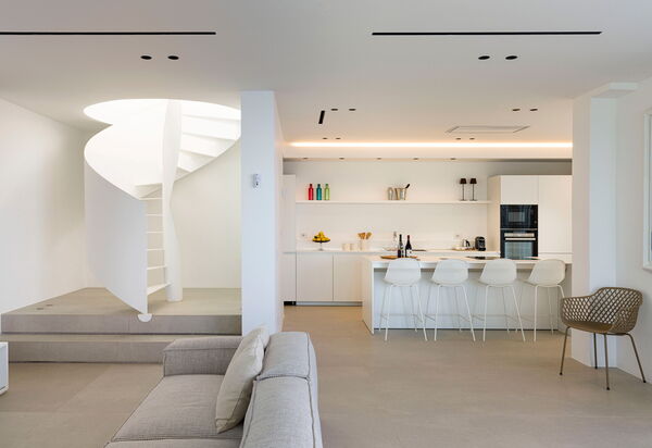 Bedda Matri: Keuken, Woonkamer