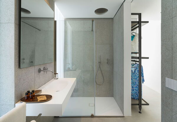 Bedda Matri: Badkamer