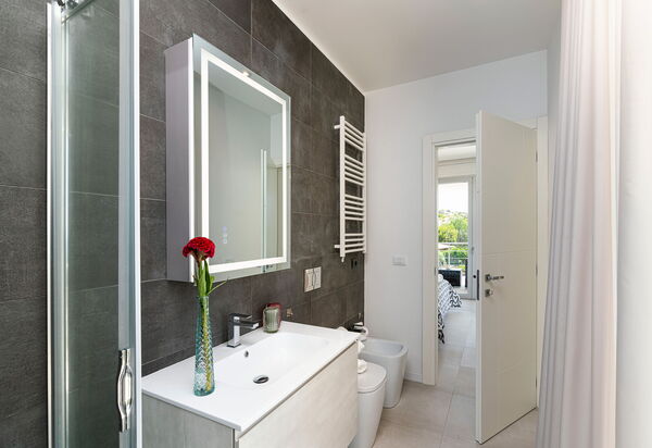 Villa Anna Plemmirio: Badkamer