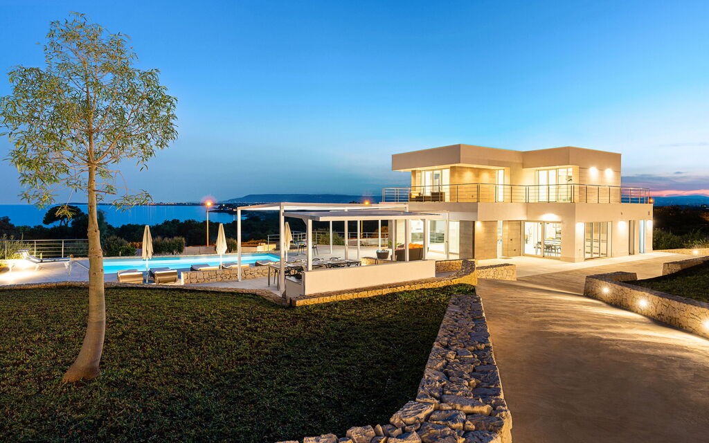 Villa Anna Plemmirio: Building Exterior, Main Entrance, Outdoor, Pool
