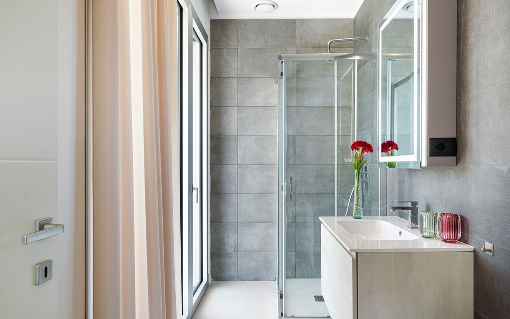 Villa Anna Plemmirio: Bathroom